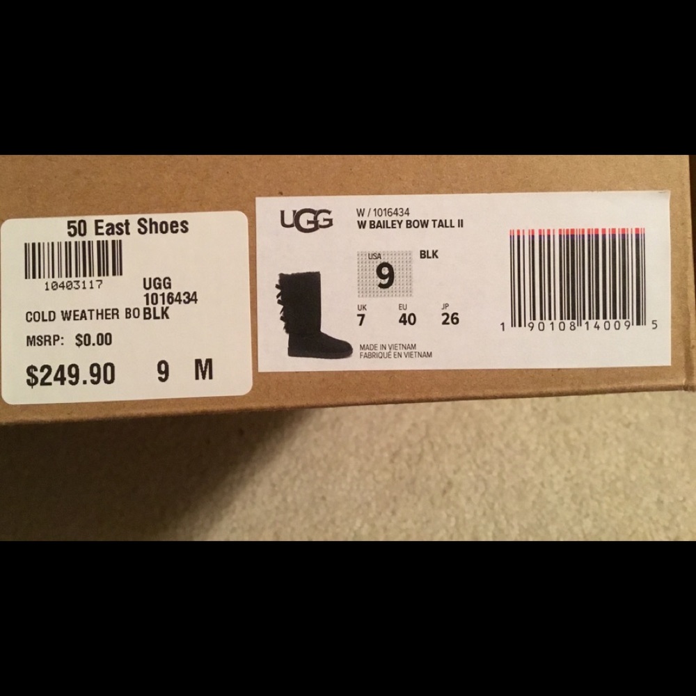 Ugg black Bailey Bows tall